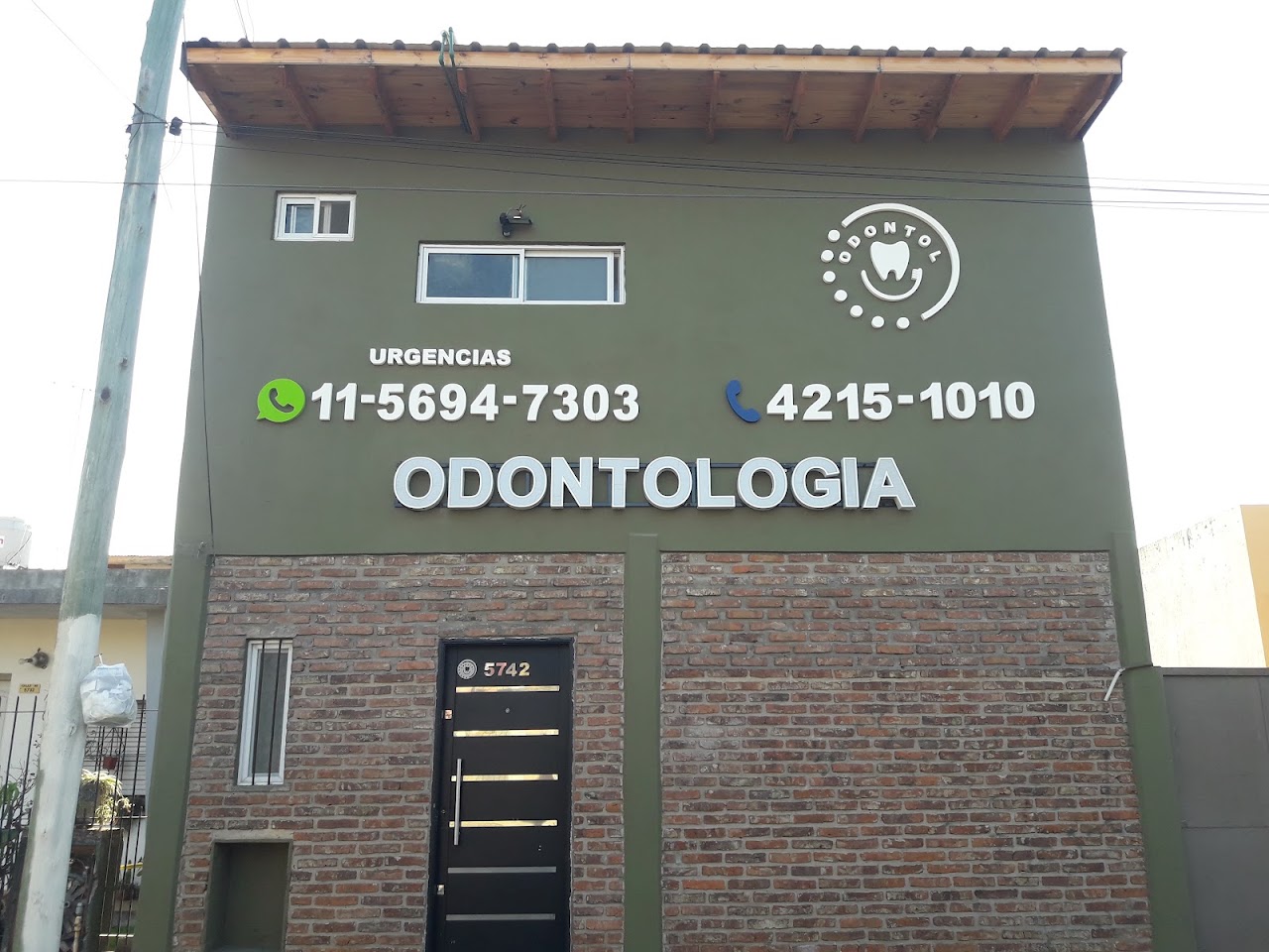Gabinete odontológico de Odontologia Odontol en Berazategui